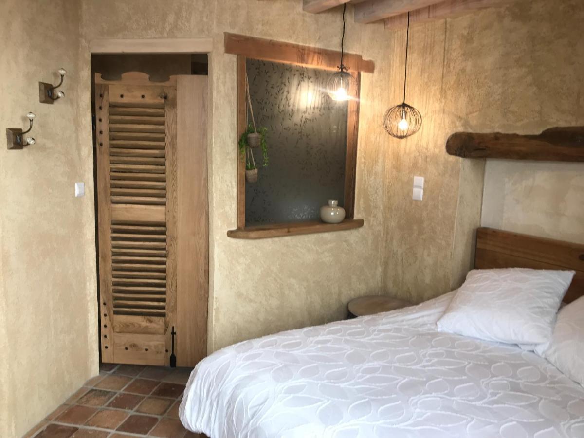 Chambre Les Marguerites Клуни Екстериор снимка