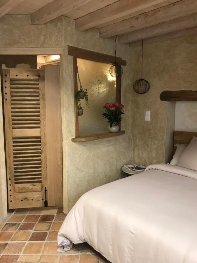 Chambre Les Marguerites Клуни Екстериор снимка