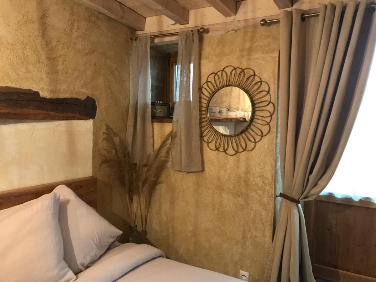 Chambre Les Marguerites Клуни Екстериор снимка